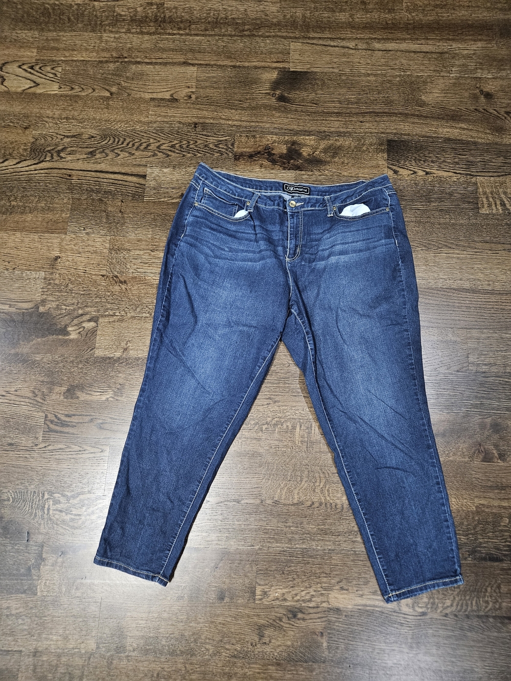Cato 22w Women's Blue Cropped Straight Jeans